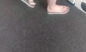 Candid Look over Flops Feet Slapping Teen