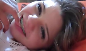 Amateur teen slut screwed with an increment of facialized