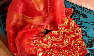 Sasur Ne Bahu Ko Suhagraat Wheal Din Chod Dala - Indian Tolerant Honeymoon Making love