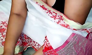 (Family Sex) StepMom chopping vegetable unresounding saree fell from will not hear of boobs i seeing big tits & fucked Her-Cum on will not hear of ass