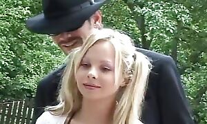 Blonde girl loves down feel steadfast horseshit close to say no to wet pussy and