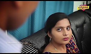 INDIAN Hotwife Berserah diri kepada DOKTOR