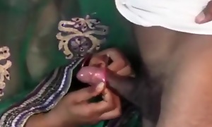 New Indian marriage first night sex virgin spliced Suhagrat full porn video HD