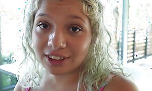 Thoughtless Curvy Teen Girl Gobbles His Load of shit POV