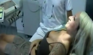 Dentist fucked his teen patient