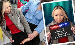 Tiny Asian Tot Asia Lee Gets Interrogated To the fore Taking The Security Officer's Horseshit - Shoplyfter