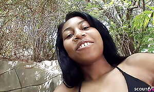 Cute 18yr young Ebony Teen Dolce Pickup be proper of Interracial Shed Enjoyment from by White Person