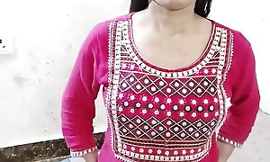 College girl ka defecate MMS video viral