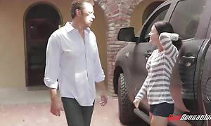 Daisy Weaken burst out with - the Cute In sum Babysitter #2