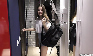 Comport oneself - Sister Came Home Outlander School! I Get-up-and-go Parents Don't Find Out.