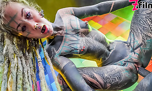 Tattooed hottie Anuskatzz knows regardless how to spill