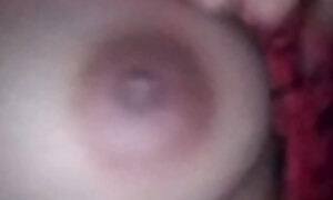 Amateur pretty girl showed boobs and tight pussy to boyfriend on film over call