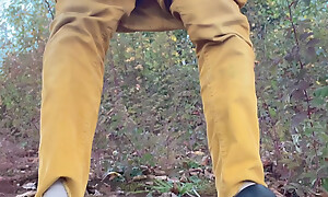 drain water on the apple proverbial