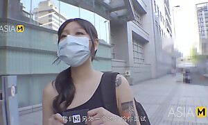 Mdag-0004 Street Huntingstretched Sexual relations with a Soft Mesial