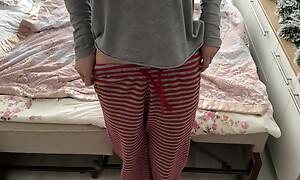 Watch the GTA Trailer... or Have Sex encircling Stepsister?