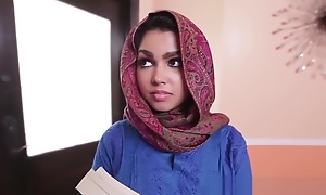 Hijab teen Ada creampied